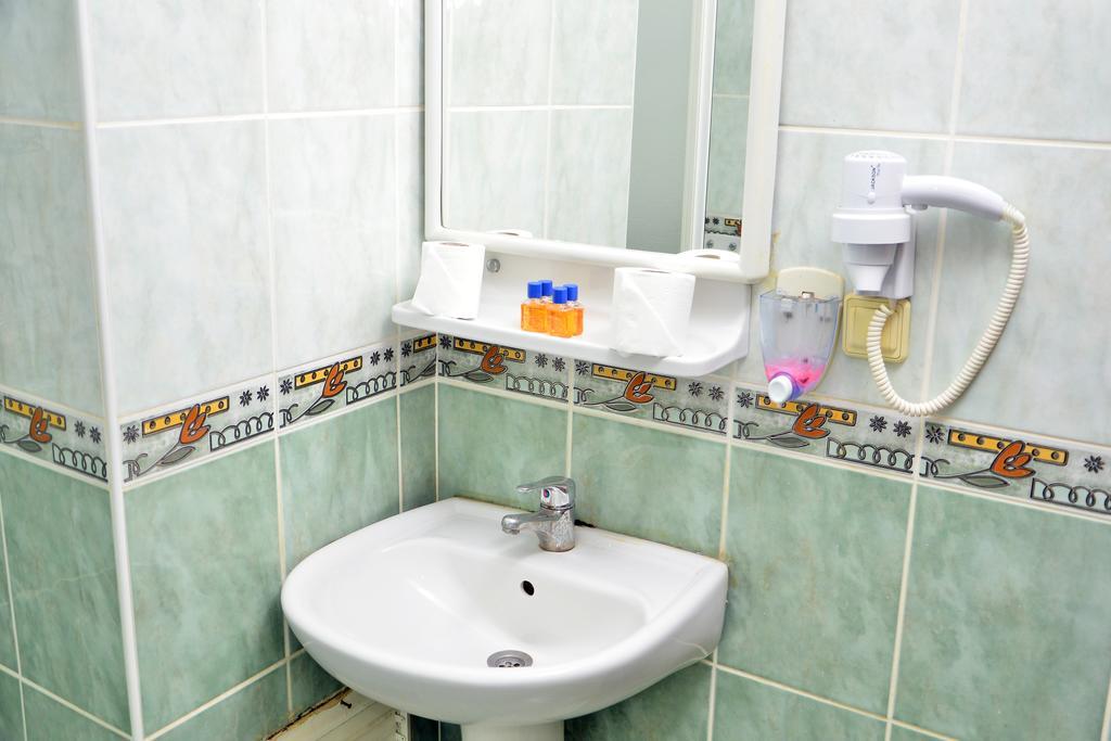 Cekmen Hotel Κεμέρ Δωμάτιο φωτογραφία